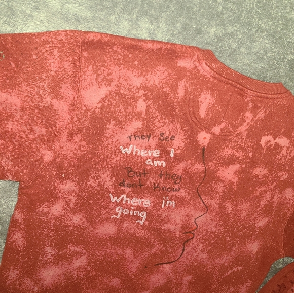 Sweater - Picture 2 of 8